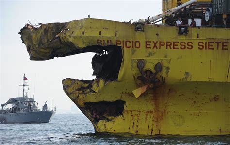 ship accident in philippines